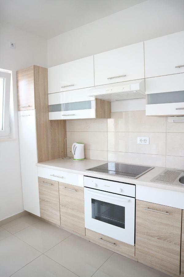 Apartments Keko Primosten Luaran gambar
